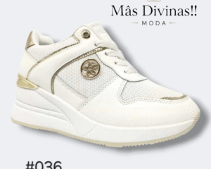 zapatilla blanca con detalles dorados